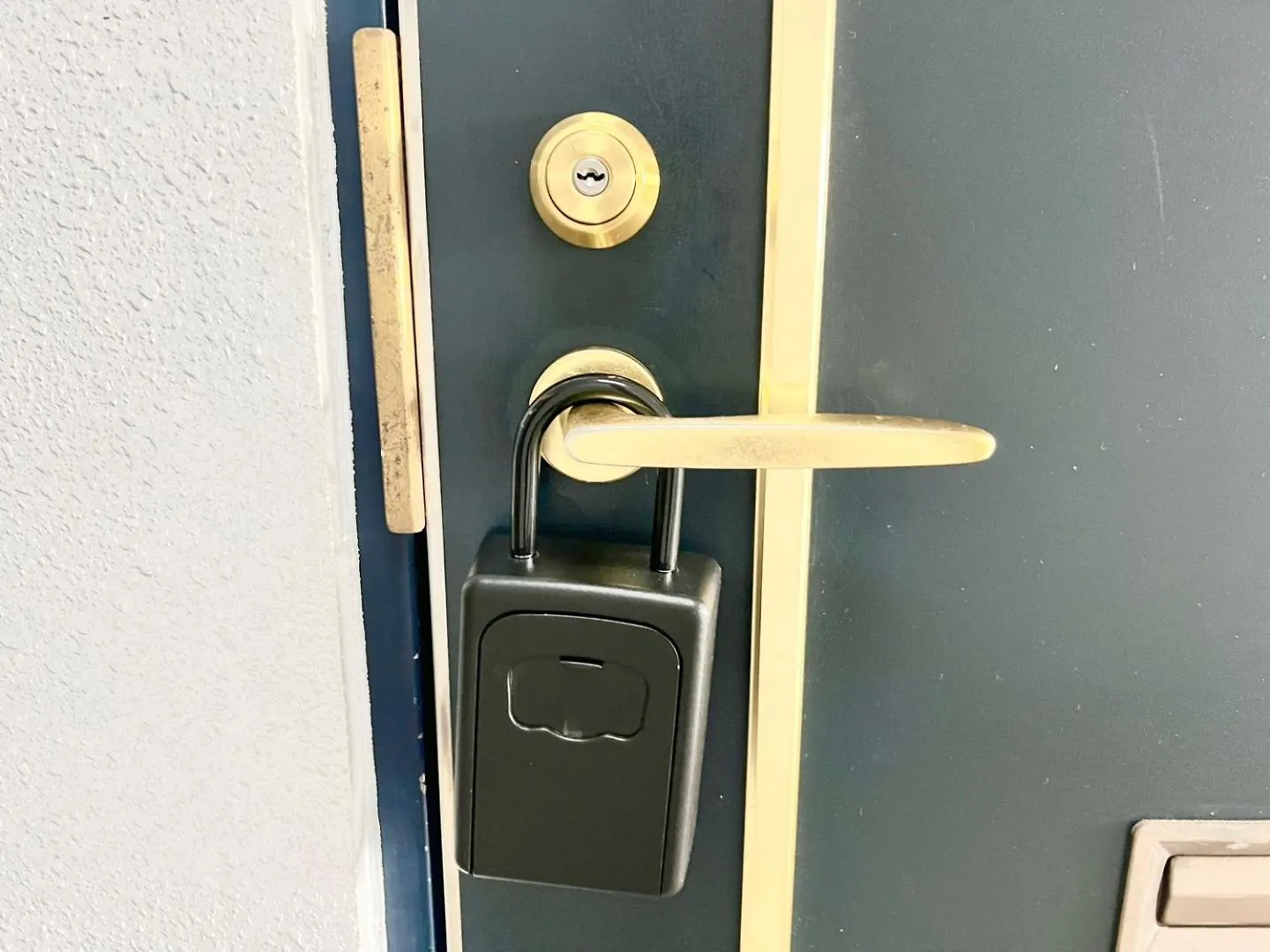 Apartment Ferienwohnung 5人可能 なんば駅 一駅 地下鉄駅 2分 Royal804 Ōsaka